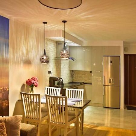 City Center-Comfortable And Stylish Apartment- P2 Varşova Dış mekan fotoğraf